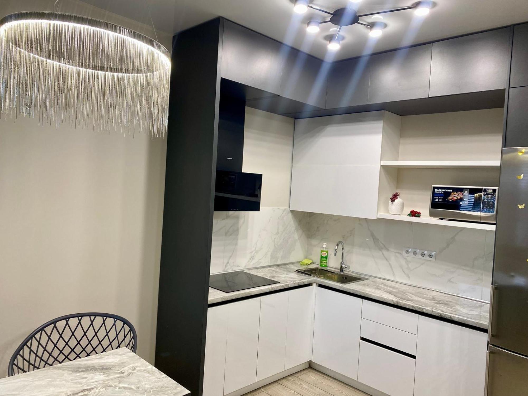 Vip Apartment У Центрі Міста, Новобуджк Театральний,Дуже Простора Rivne Kültér fotó